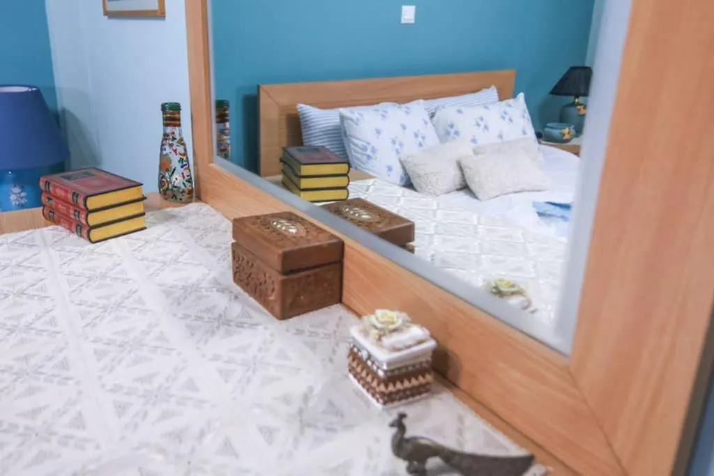 Quiet, Fully Refurbished Apartment In Tessalónica